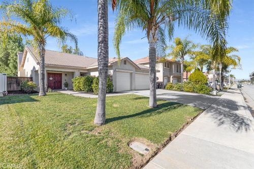 26637 Trumble Rd, Menifee, CA, 92585-8850 | Card Image