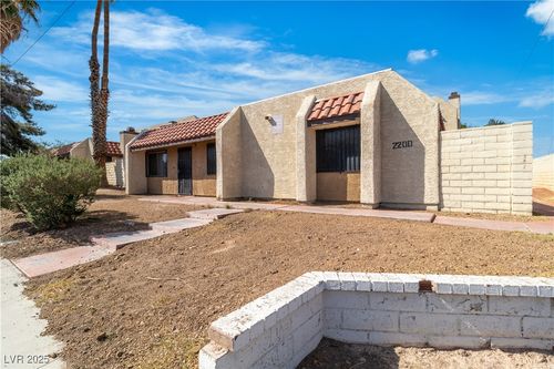 c-2200 Venus Ave, North Las Vegas, NV, 89030-8175 | Card Image