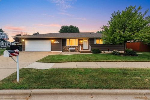 424 Orchard Lane, LITTLE CHUTE, WI, 54140 | Card Image