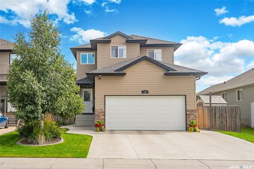 250 Mccallum Way, Saskatoon, SK, S7R0H7 | Card Image
