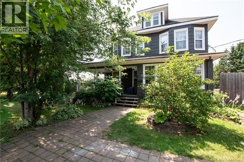 931 Rue Amirault, Dieppe, NB, E1A1E1 | Card Image