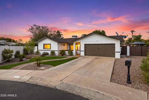 253 S Monterey St, Gilbert, AZ, 85233-6331 | Card Image