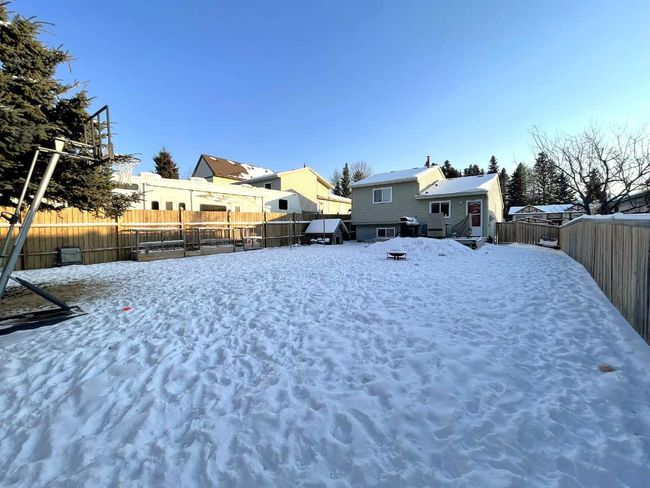 186 Sutherland Avenue, House other with 4 bedrooms, 2 bathrooms and 2 parking in Hinton AB | Image 34