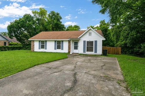 8126 Crystal Wells Pl, Pensacola, FL, 32514-3844 | Card Image
