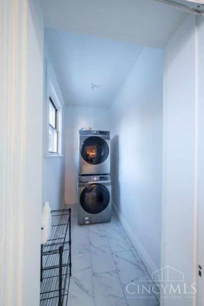 791 E Mitchell Ave, Condo with 3 bedrooms, 1 bathrooms and null parking in Cincinnati OH | Image 9