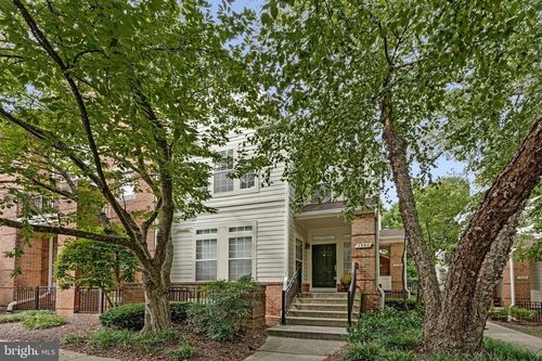 314-1326 Garden Wall Cir, RESTON, VA, 20194-2032 | Card Image
