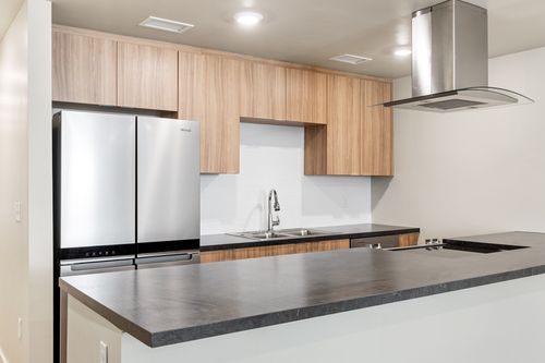202-59 E Park St, Butte, MT, 59701-1711 | Card Image