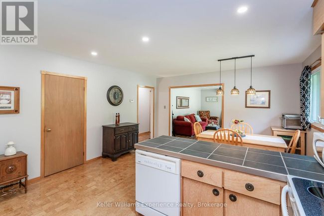 450 Concession 9 E, House other with 2 bedrooms, 2 bathrooms and 8 parking in Tiny ON | Image 10