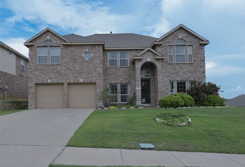 1067 Hollow Creek Dr, Cedar Hill, TX, 75104-5534 | Card Image