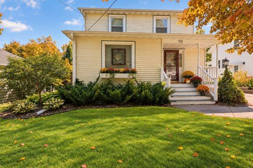 722 7th St Sw, Rochester, MN, 55902-2001 | Card Image