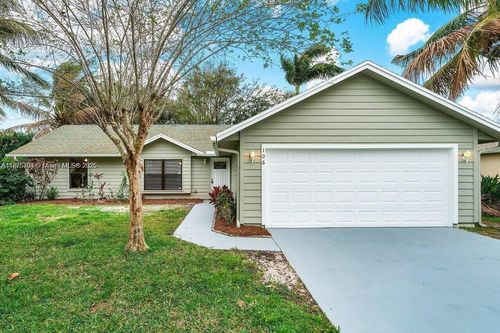 106 Sw Airview Ave, Port St. Lucie, FL, 34984-4945 | Card Image