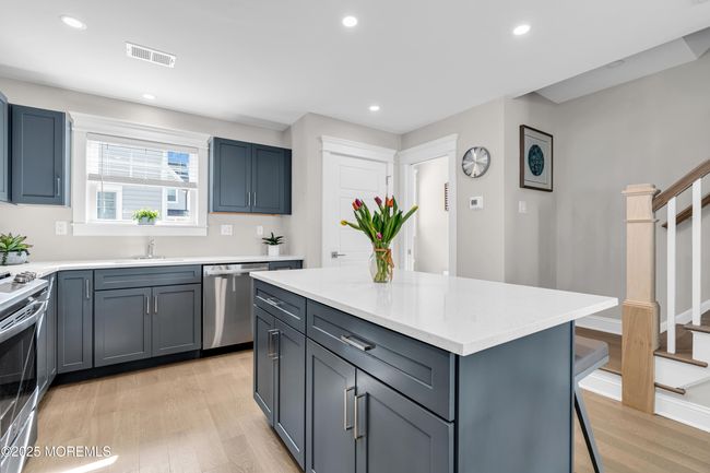 6 Shell Rd, Condo with 2 bedrooms, 3 bathrooms and 2 parking in Mantoloking NJ | Image 10