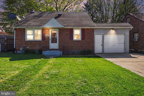 2041 City View Rd, York, PA, 17406-1505 | Card Image