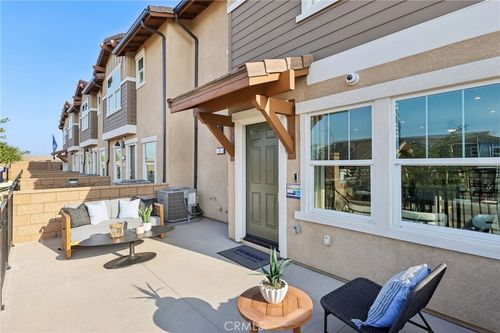 unit-1-15535 April Dawn Way, Fontana, CA, 92336-4064 | Card Image