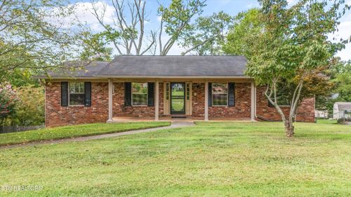 7609 Scenic View Dr, Knoxville, TN, 37938-3234 | Card Image