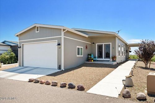 635 W Couples Dr, Cottonwood, AZ, 86326-4252 | Card Image