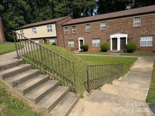 apt-11-804 British Woods Dr Sw, Lenoir, NC, 28645-5841 | Card Image