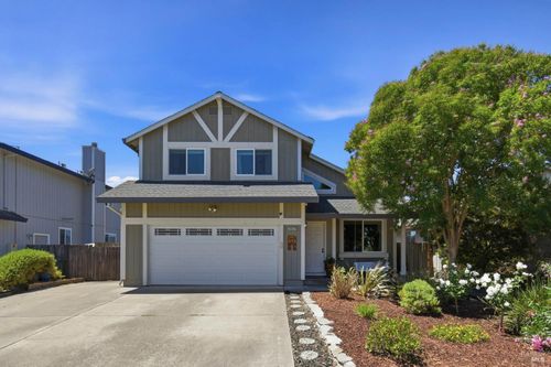 2417 Lemur Street, Santa Rosa, CA, 95401 | Card Image
