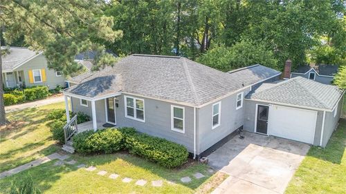 279 Sedgefield Ave, Virginia Beach, VA, 23462-1719 | Card Image