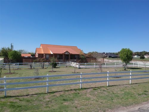 5 Anderson Xing, Cedar Park, TX, 78613-6909 | Card Image