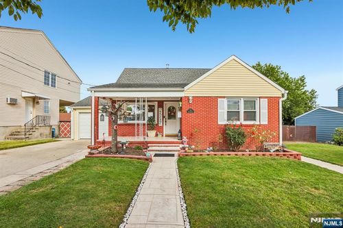 30 Putnam Street, Lodi, NJ, 07644 | Card Image