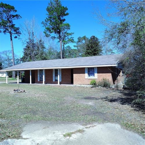 606 N Columbia St, Bogalusa, LA, 70427-2912 | Card Image