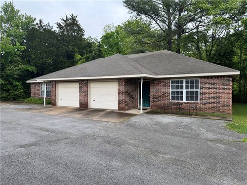523 S Dockery Ln, Fayetteville, AR, 72701-4500 | Card Image