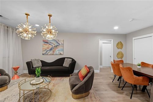 apt-204-3645 Peachtree Rd Ne, Atlanta, GA, 30319-1247 | Card Image
