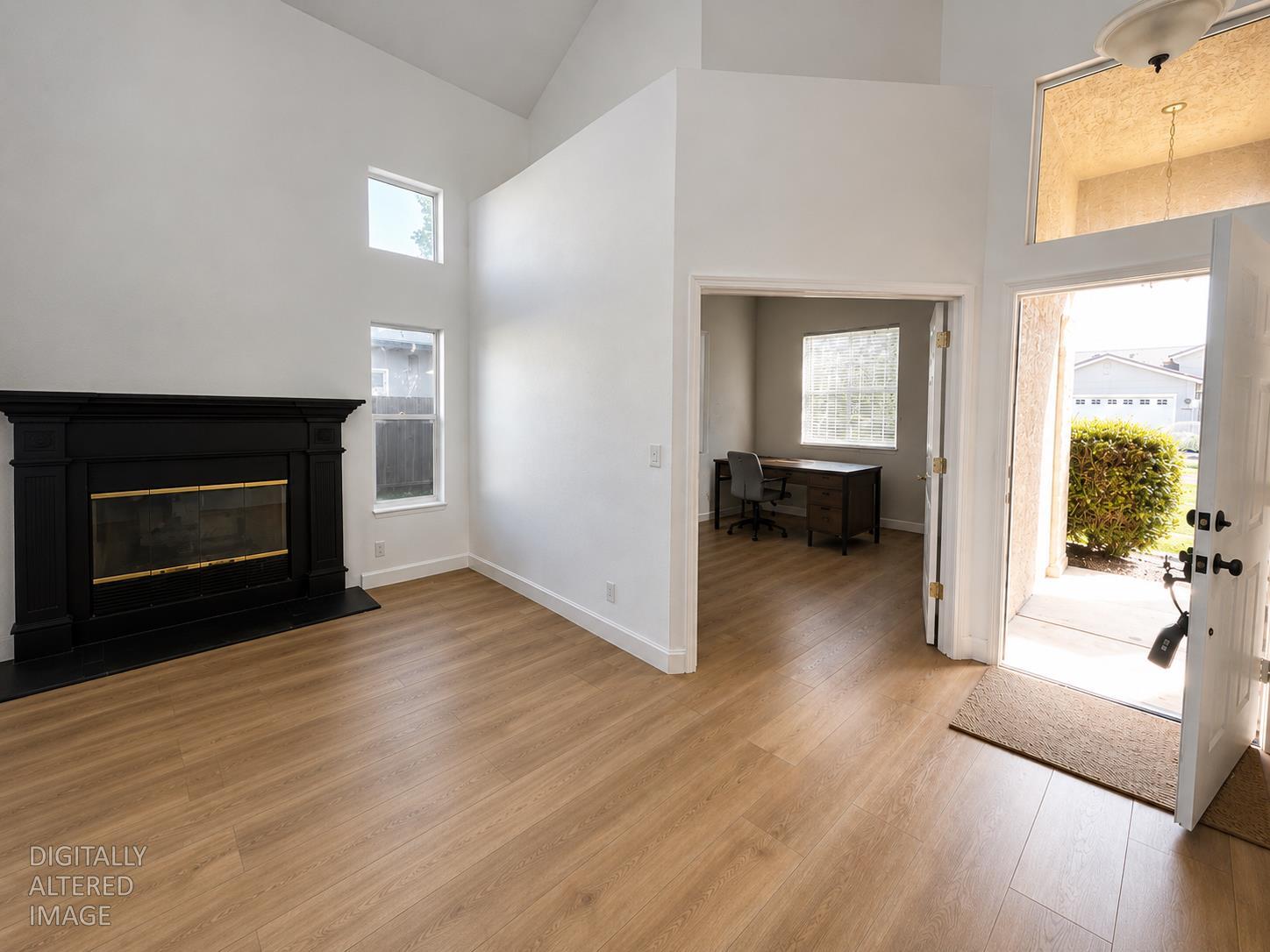 Residential in Plumas Lake 3