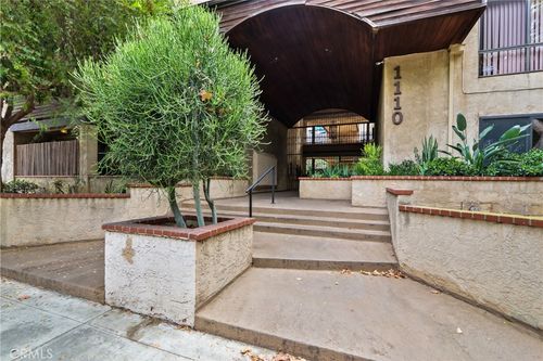22-1110 Ohio Avenue, Long Beach, CA, 90804 | Card Image