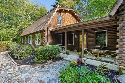 370 Mccurdy Rd, New Boston, NH, 03070-4329 | Card Image