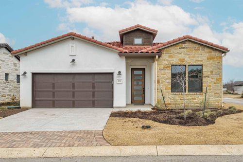 100 Lucia Ct, Horseshoe Bay, TX, 78657-2251 | Card Image