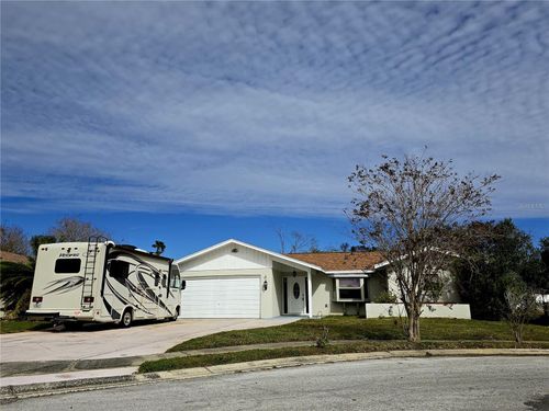 7129 Beachdale Ct, PORT RICHEY, FL, 34668-6901 | Card Image