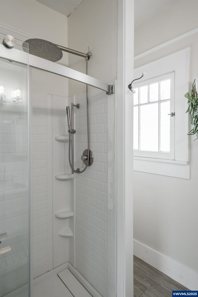 1836 Center St Ne, House other with 4 bedrooms, 1 bathrooms and null parking in Salem OR | Image 24