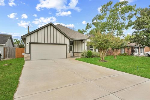 5118 Danfield Dr, Houston, TX, 77053-3311 | Card Image