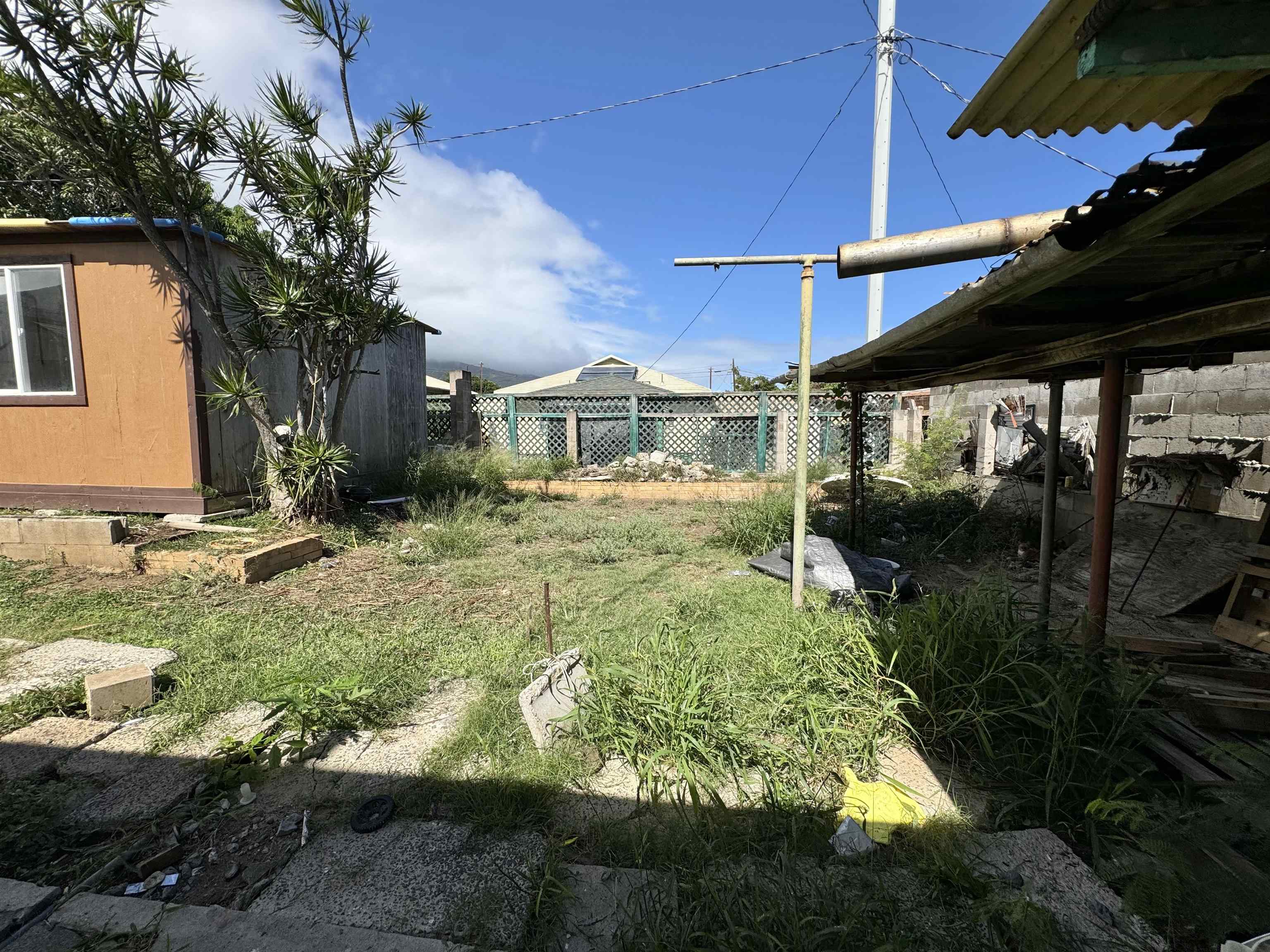 Ono St, Wailuku, HI 96793 #1