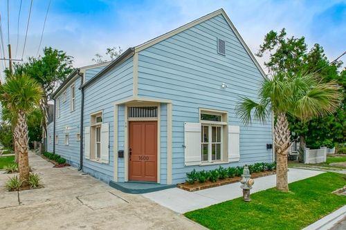 2a-1600 Monroe St, New Orleans, LA, 70118-1467 | Card Image