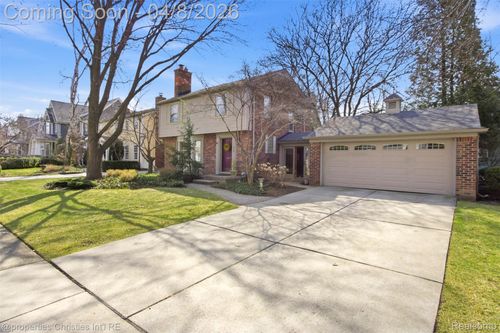 926 Abbey St, Birmingham, MI, 48009-5623 | Card Image