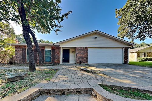 3720 Aspenwood Drive, Bedford, TX, 76021 | Card Image