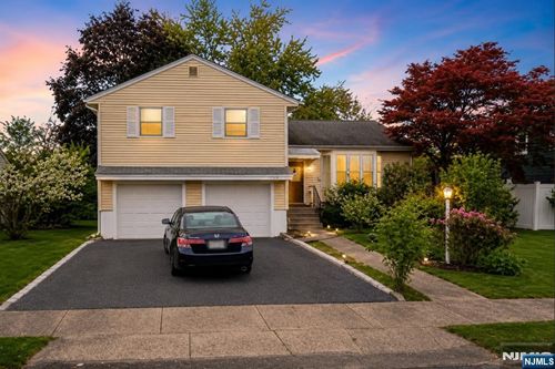 7-45 Richard St, Fair Lawn, NJ, 07410-1909 | Card Image
