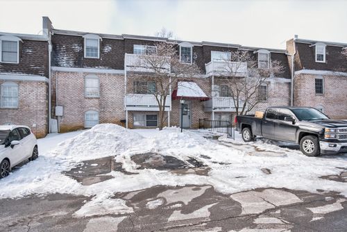 50-175 Malabu Dr, Lexington, KY, 40503-3164 | Card Image