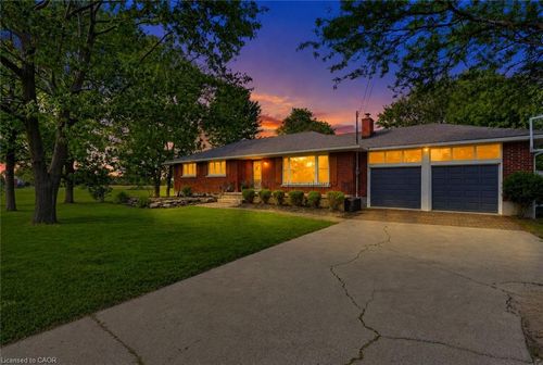 135 Port Maitland Road, Dunnville, ON, N1A2W6 | Card Image