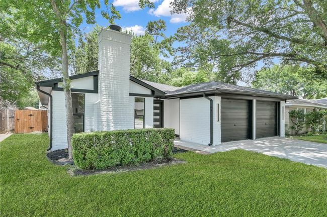 5015 Monteith Dr, House other with 3 bedrooms, 2 bathrooms and 2 parking in Spring TX | Image 4