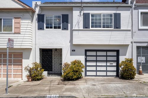 917 Rolph St, San Francisco, CA, 94112-4547 | Card Image