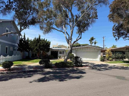 11 Ocean Ct, Coronado, CA, 92118-2442 | Card Image