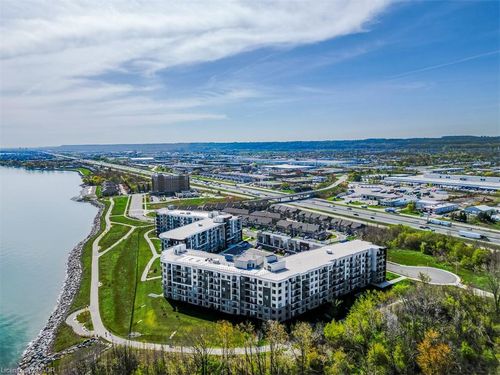 102-125 Shoreview Pl, Stoney Creek, ON, L8E0K3 | Card Image