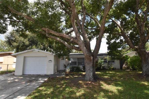 3212 Blue Bird Dr, HOLIDAY, FL, 34690-2106 | Card Image