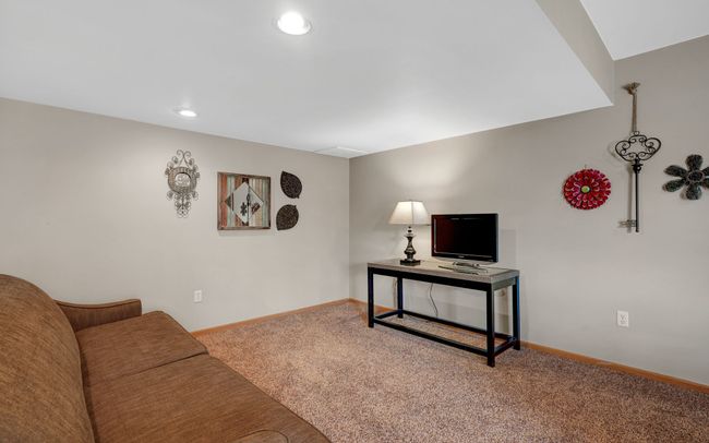 Lower level | Image 36