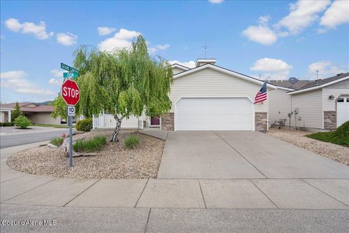 8759 W Zion St, Rathdrum, ID, 83858-5078 | Card Image