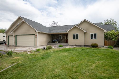 1582 Douglas Dr, Missoula, MT, 59808-1215 | Card Image
